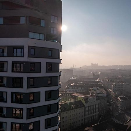 Apartmán Lam Mint - Ac - Balcony Bratislava Exteriér fotografie