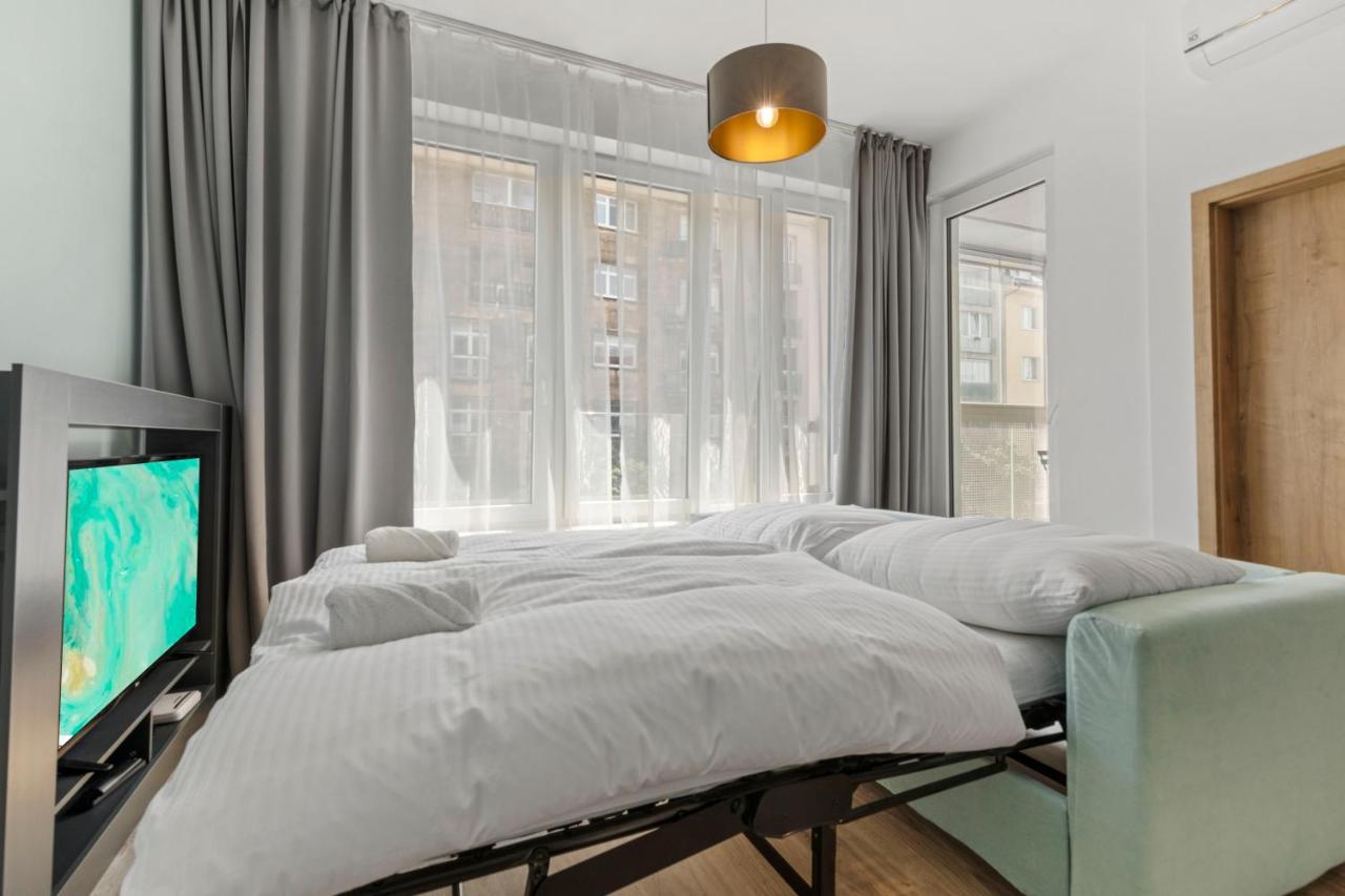 Apartmán Lam Mint - Ac - Balcony Bratislava Exteriér fotografie