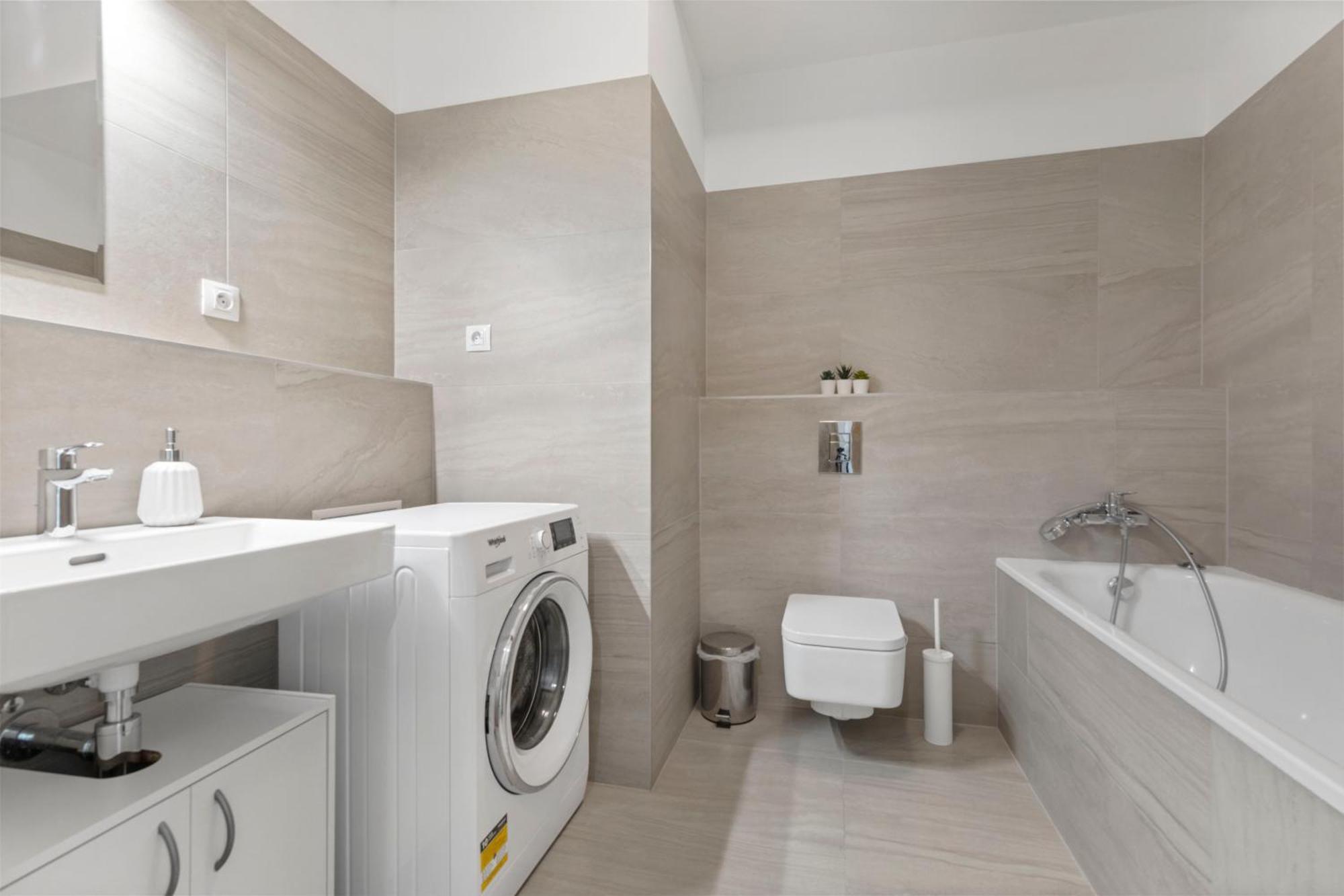 Apartmán Lam Mint - Ac - Balcony Bratislava Exteriér fotografie
